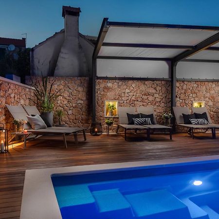 Apartments Valentina Bol Dış mekan fotoğraf