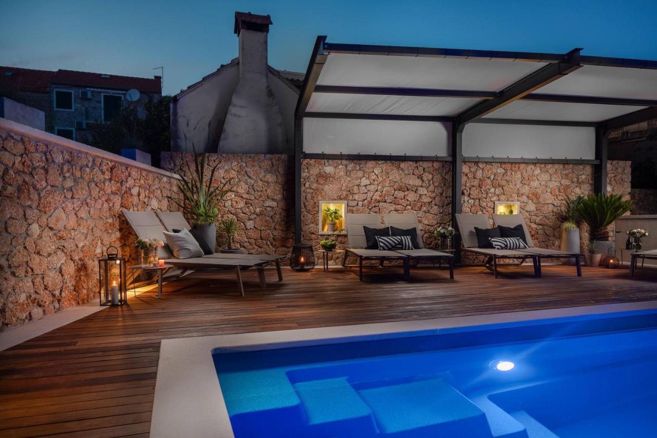 Apartments Valentina Bol Dış mekan fotoğraf