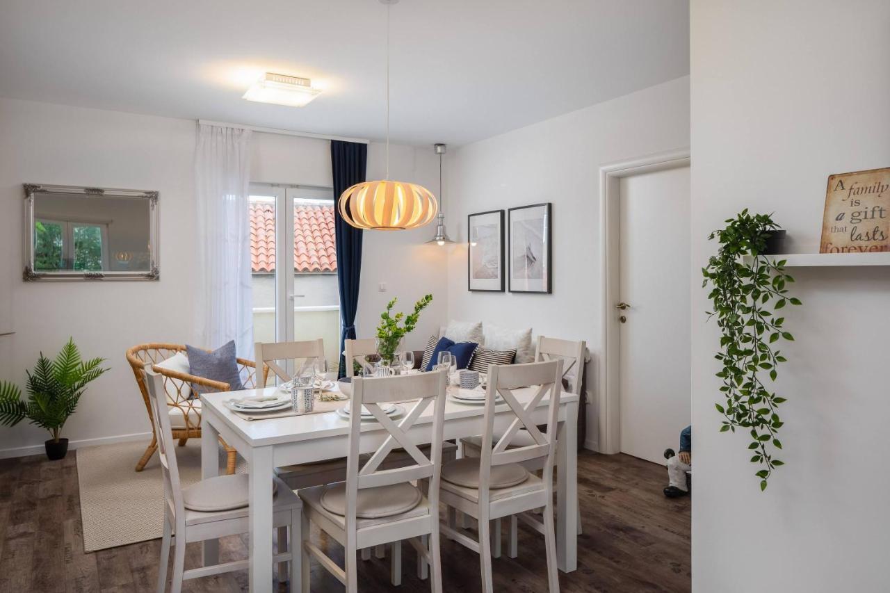 Apartments Valentina Bol Dış mekan fotoğraf